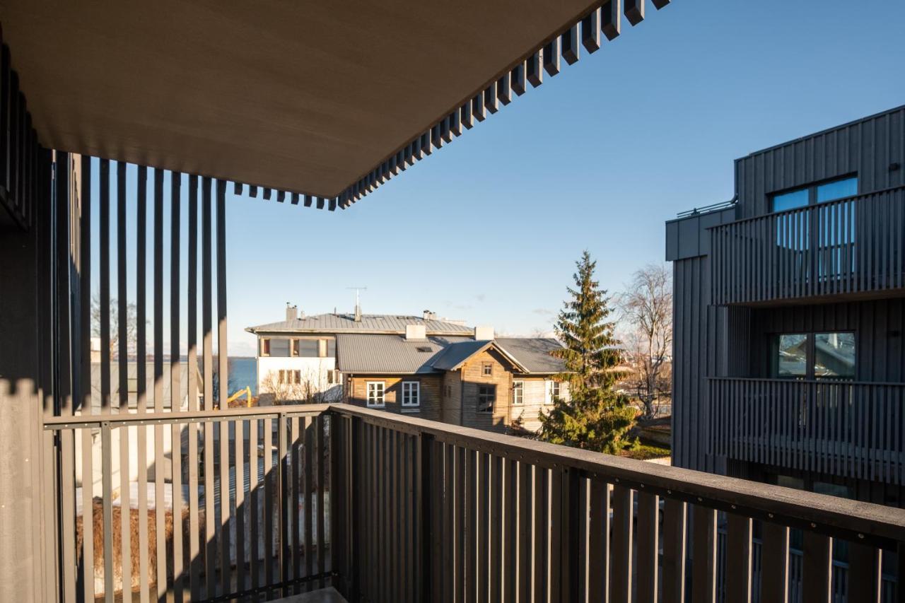 Dream Stay - Brand New Apartment With Balcony & Free Parking タリン エクステリア 写真