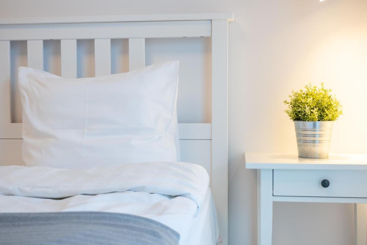 Dream Stay - Brand New Apartment With Balcony & Free Parking タリン エクステリア 写真